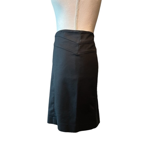 BANANA REPUBLIC WOMEN’S BLACK A-LINE ZIPPERED LINED SKIRT SIZE 10 - Picture 2 of 9